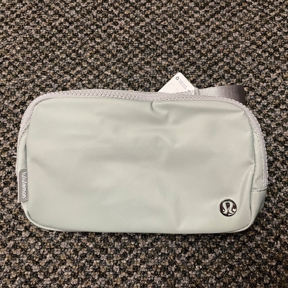 lululemon athletica Handbags - Lululemon Everywhere Belt Bag- Silver Drop